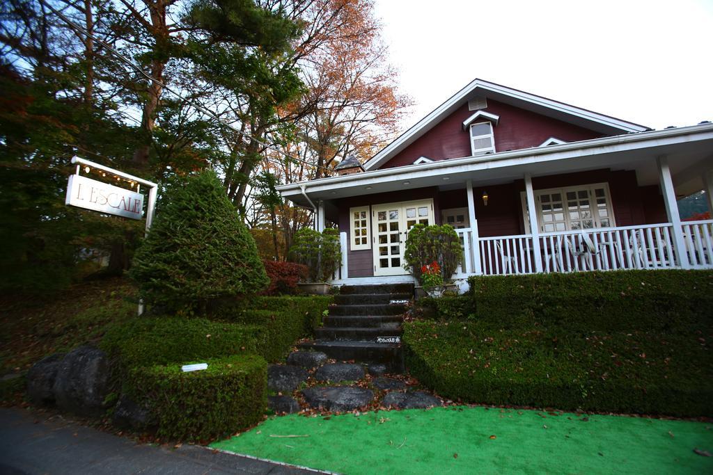 Hotel Nikko Pension L'escale Extérieur photo